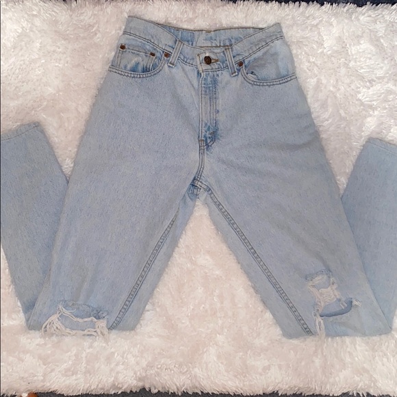 Levi’s booty slit jeans - Picture 3 of 5